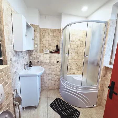 Pixel Urban Apartment Bucharest
